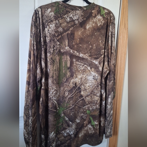 Realtree Forest Camo Long Sleeve Shirt - Picture 3 of 11